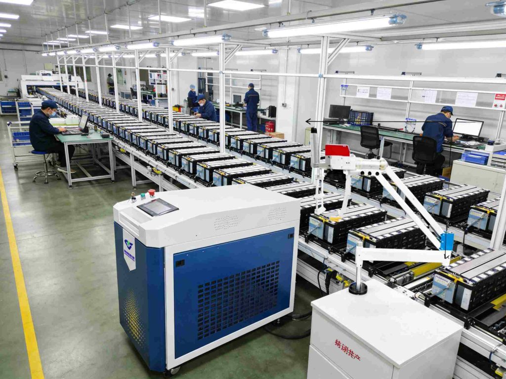 动力电池量产车间